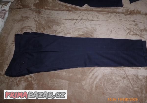 prodam-pansky-oblek-zn-blazek