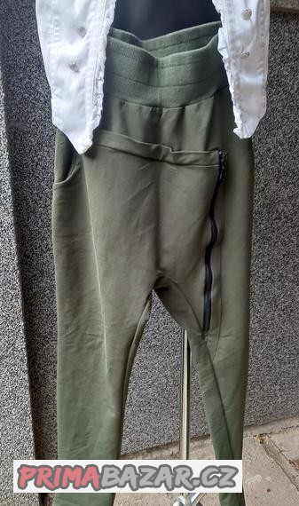 damske-khaki-teplaky-s-nizkym-sedem-m