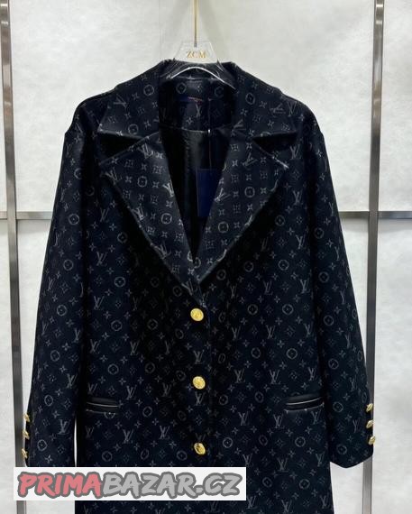 kabat-louis-vuitton-v-m-a-l