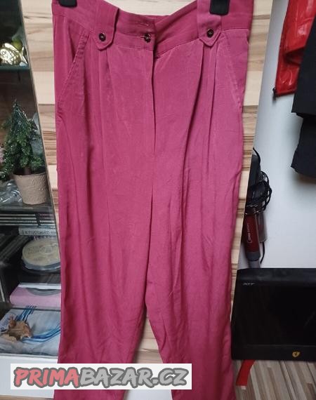 prodam-vinovy-letni-kalhotovy-kostymek