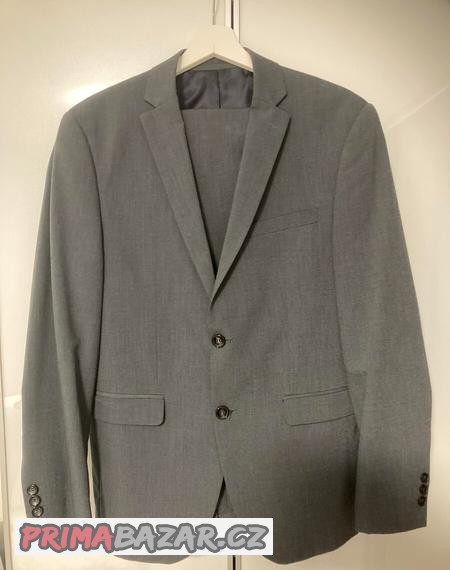 elegantni-oblek-od-blazka
