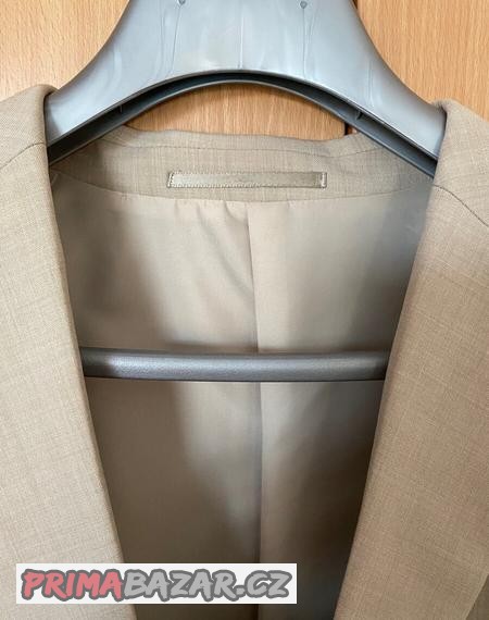 oblek-suit-bernhardt-top-stav-bezovy-vel-52