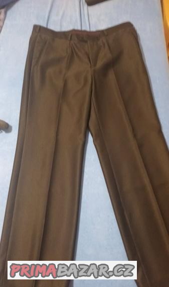 oblek-188-52-tmavy-barva-plechova