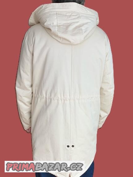 zcela-nova-kremova-bunda-asos-m