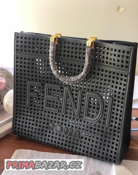 nova-kabelka-fendi