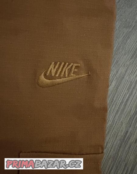 panske-kalhoty-nike-vel-m