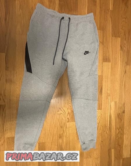 prodam-nike-tech-fleece-teplaky