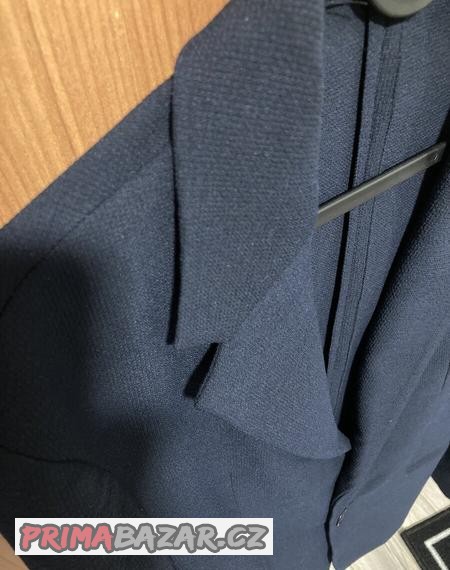 modre-sako-znacky-zara