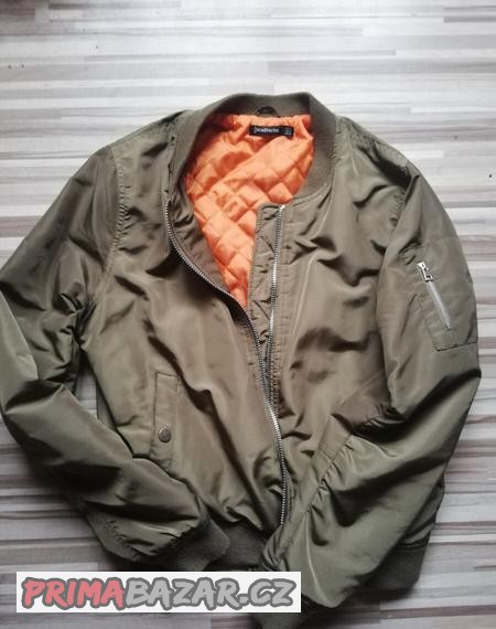 bomber-zn-stradivarius