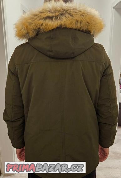 prodam-zimni-bundu-tommy-hilfiger