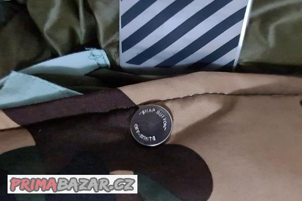 perova-bunda-off-white-camouflage-puvodni-cena-1650-euro