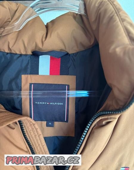 tommy-hilfiger-perove-zimni-bundy-2-ks