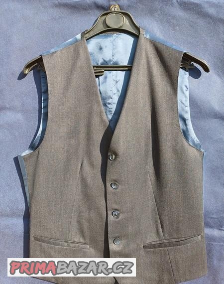 zakazkove-sako-s-vestou-tmave-modre