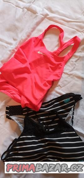 divci-plavky-a-bikiny-168