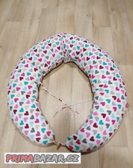 kojici-polstar-s-potahem-scamp-znacka