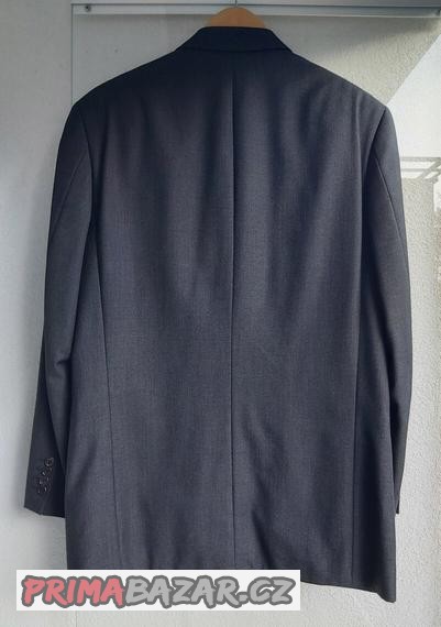 prodam-oblek-hugo-boss