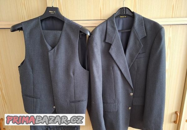 prodam-starsi-panske-obleky-oba-tridilne-s-vestou