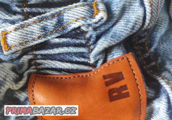 kratasy-s-vyssim-pasem-vel-164-xs-s