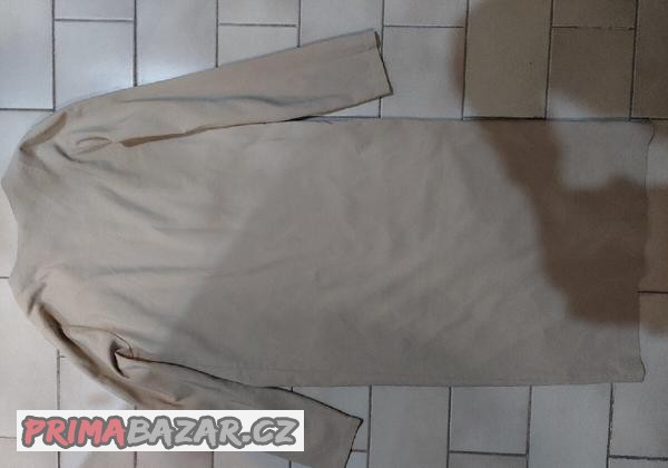 69-kc-za-balikovnu-dlouhy-lehky-kabat