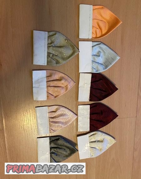 spolecenske-kapesnicky-do-klopy