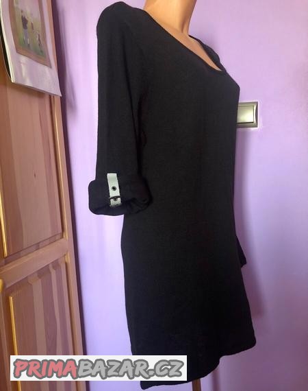 elegantni-svetrik-s-ozdobnym-paskem-vel-44-46