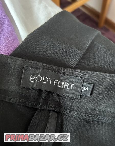 damske-kostymove-kalhoty