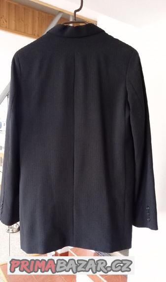 chlapecky-cerny-oblek