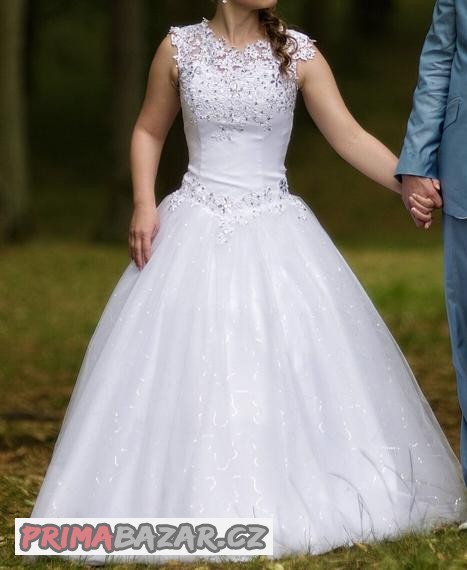 romanticke-saty-event-i-boty