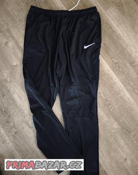 panske-sportovni-kalhoty-nike-vel-xl