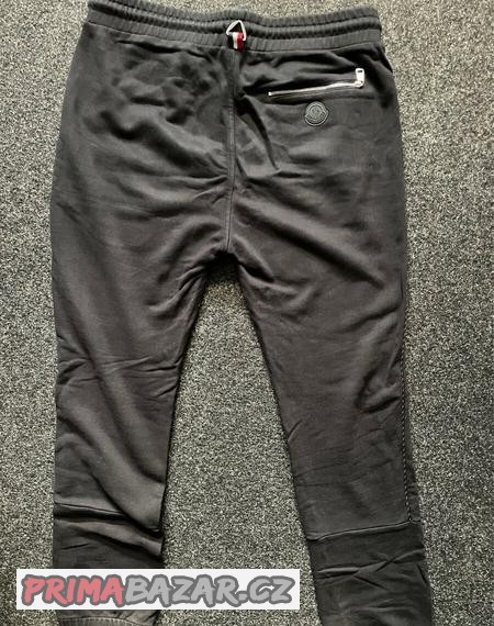 moncler-teplaky