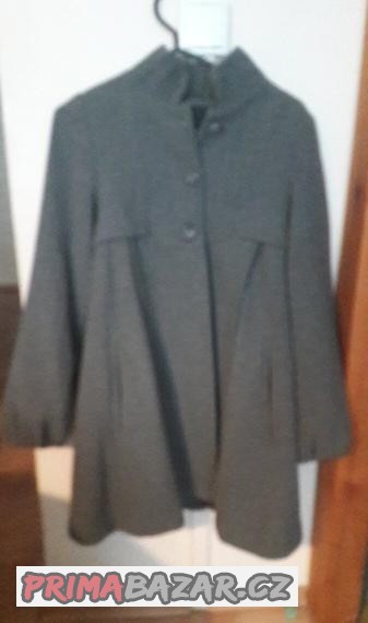 divci-sedy-kabatek-a-vero-moda-vel-s