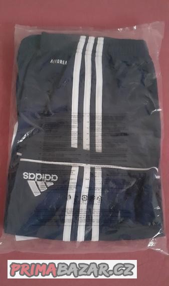 sortky-adidas-squad-17-kratasy
