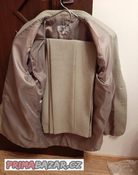 pansky-oblek-svetly-velikost-48