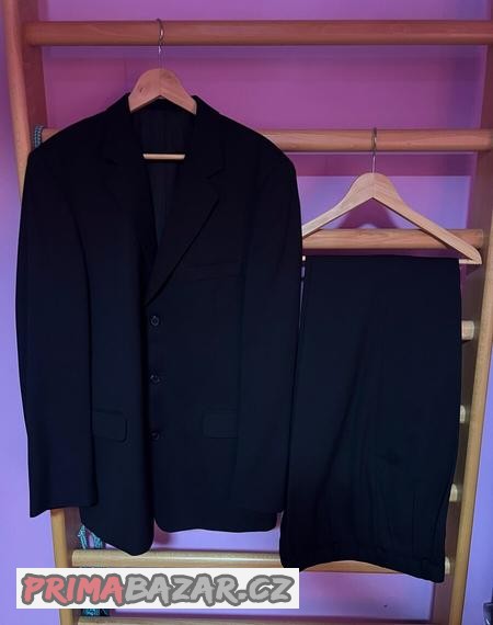 prodam-cerny-oblek