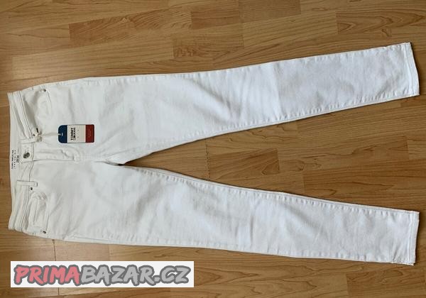 nove-bile-kalhoty-dziny-zn-tommy-hilfiger-vel-28-34
