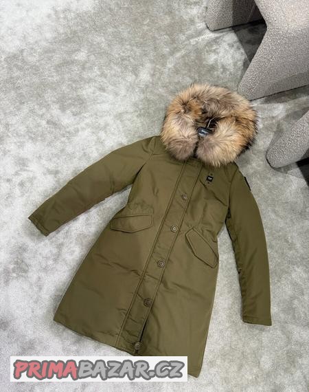 luxusni-nadherna-parka-bunda-s-bohatou-kozesinou-blauer