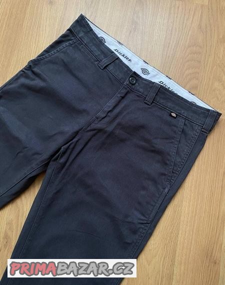 dickies-kalhoty-carhartt-oakley-stone-island-levis