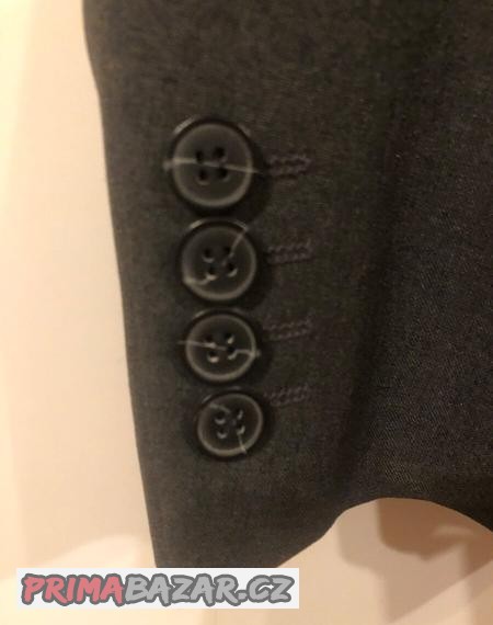 pansky-oblek-tmave-sedy-rezervovano