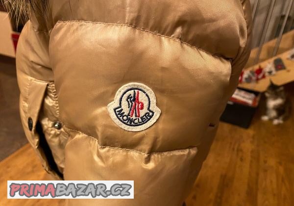 moncler-bunda