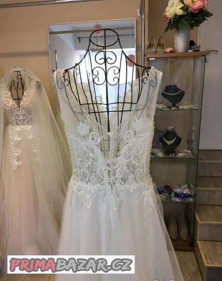 svatebni-saty-vel-44-46-vyprodej