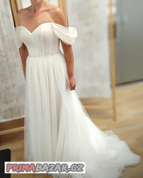 luxusni-svatebni-saty-ze-salonu-vel-38