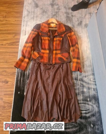 prodam-kostym-se-sukni-biba