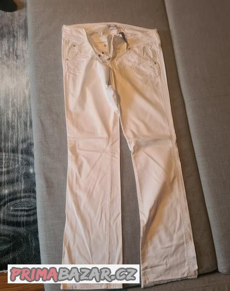 prodam-damske-kalhoty-guess-jeans-81