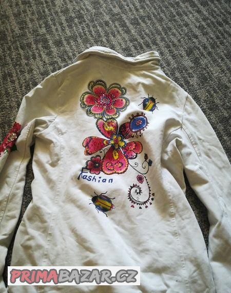 krasne-teplakove-sako-styl-desigual