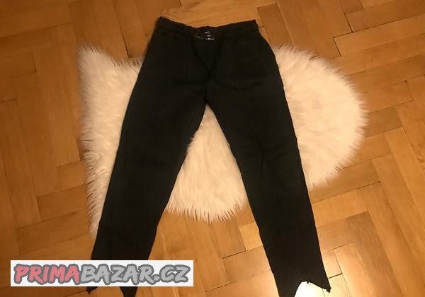 damske-trhane-kalhoty-butik