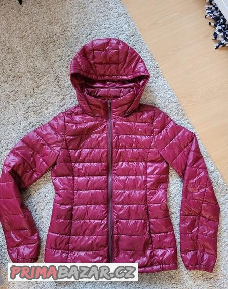 prechodova-podzimni-malinova-bunda-benetton-vel-36