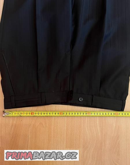 oblek-koutny