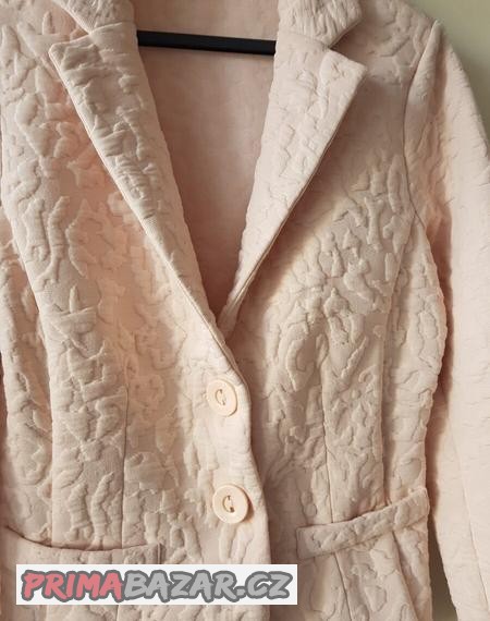 nove-damske-sako-lososove-barvy