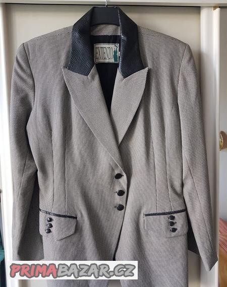 nove-damske-elegantni-zajimave-sako-paris