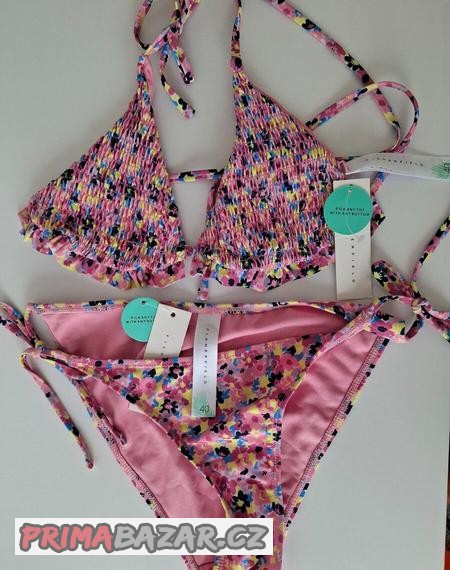 nove-damske-plavky-fisherfield